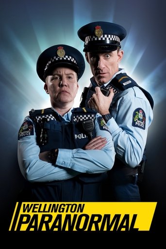 Cartel de Wellington Paranormal