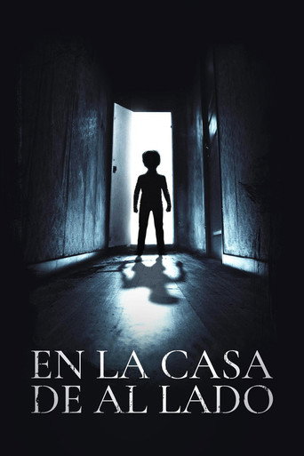 Cartel de En la casa de al lado