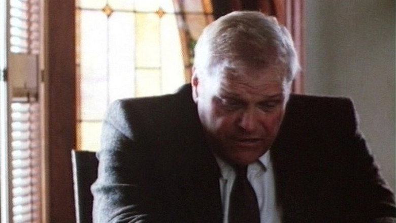 Fotograma de A Killing in a Small Town