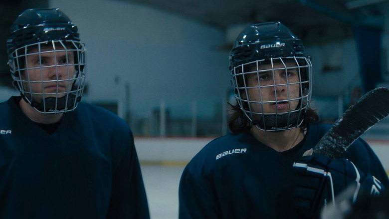 Fotograma de Shattered Ice