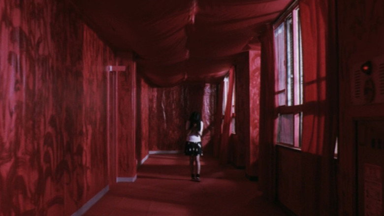 Fotograma de Strange Circus