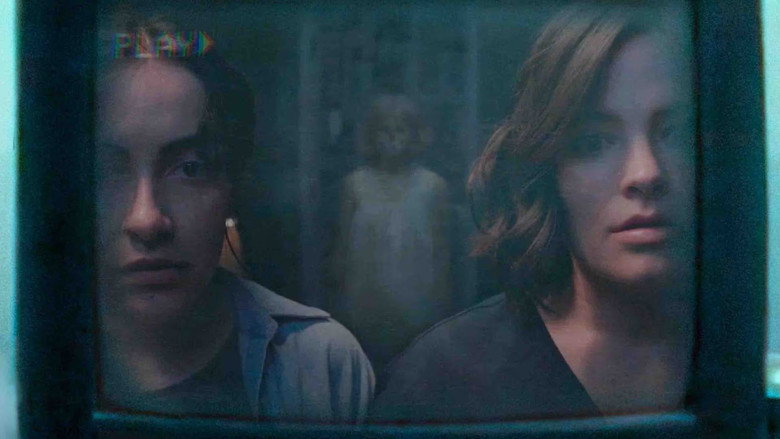 Fotograma de Conjuring Tapes
