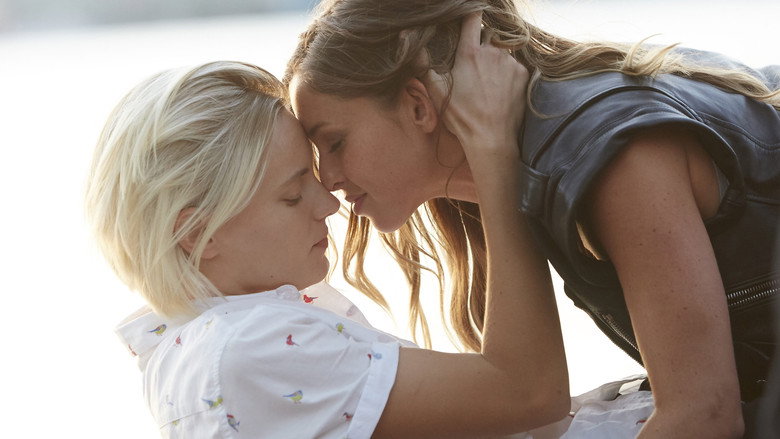Fotograma de Below Her Mouth
