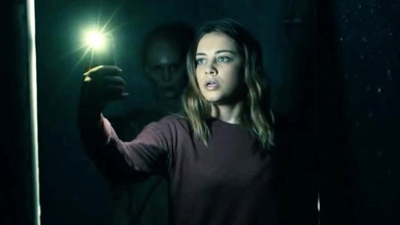 Fotograma de They Come Knocking