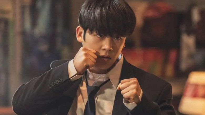Fotograma de ONE: 하이스쿨 히어로즈
