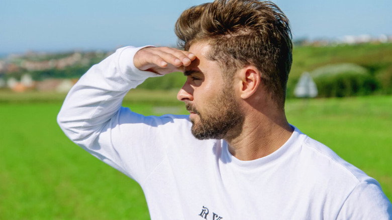 Fotograma de Zac Efron: Con los pies en la tierra