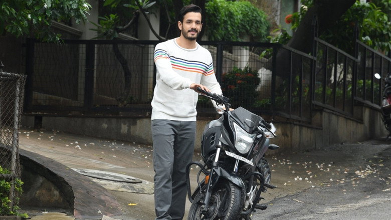 Fotograma de Most Eligible బ్యాచ్‌లర్