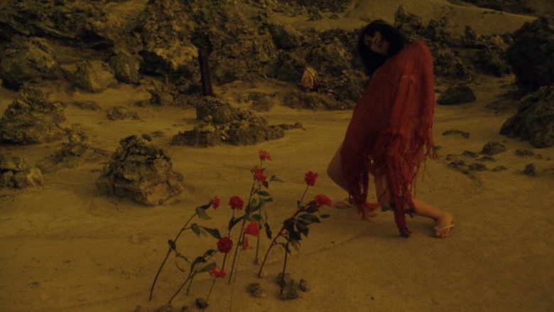 Fotograma de Pastoral: To Die in the Country